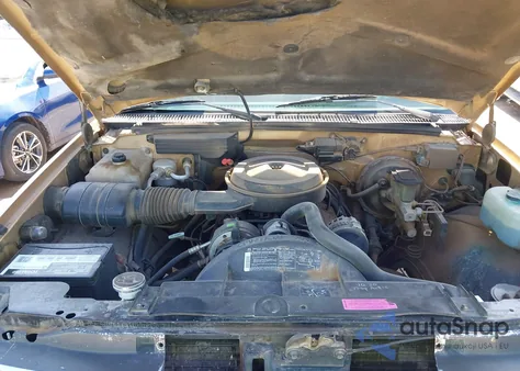 1989 Chevrolet Gmt-400 C1500 from USA, damaged, VIN 1GCDC14K5KZ252660